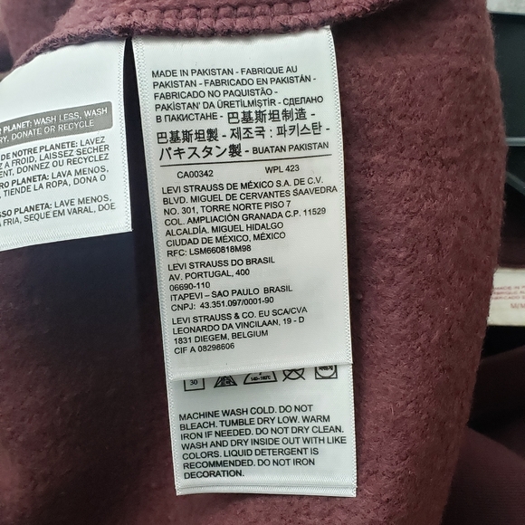 New LEVI'S Graphic Crewneck Sweatshirt, Size M - Picture 5 of 8